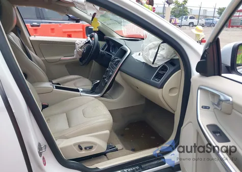 2015 Volvo Xc60 T5 Premier Plus from USA, damaged, VIN YV440MDC7F2601302